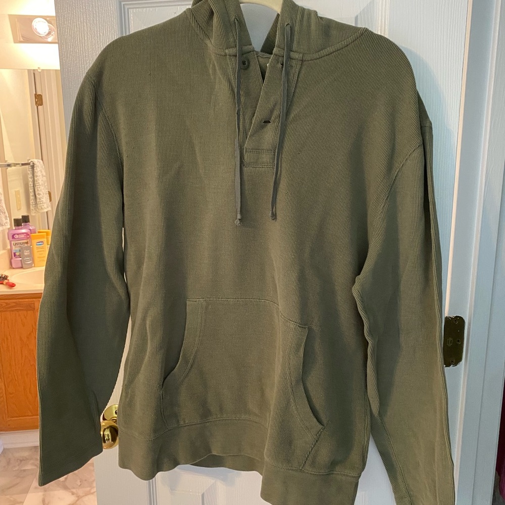 Lightweight Mens Pullover